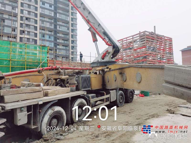 阜阳市出售转让二手不详小时2021年徐工HB62V泵车
