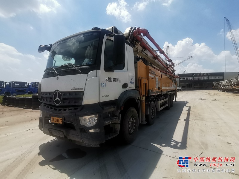 南京市出售转让二手不详小时2020年徐工HB62V泵车