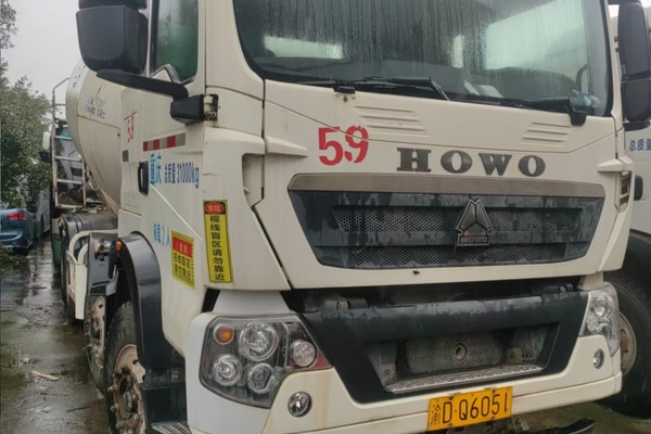 徐州市出售转让二手不详小时2021年徐工G4806E搅拌运输车