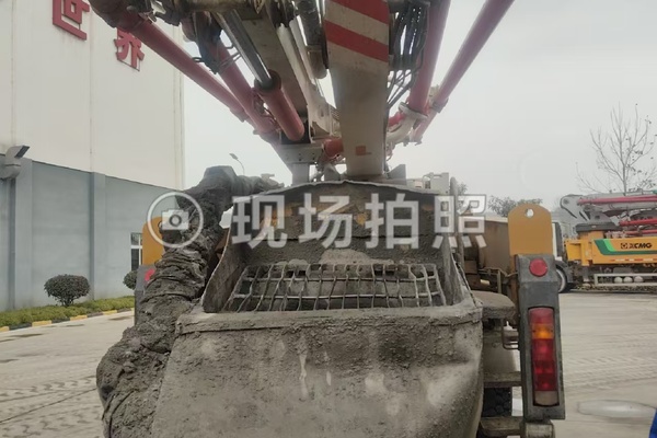 兰州市出售转让二手不详小时2020年徐工HB37V泵车
