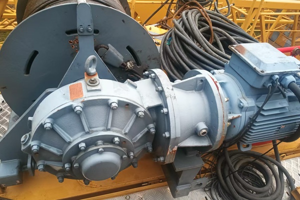 成都市出售转让二手不详小时2021年徐工XGT6515B-10S塔式起重机