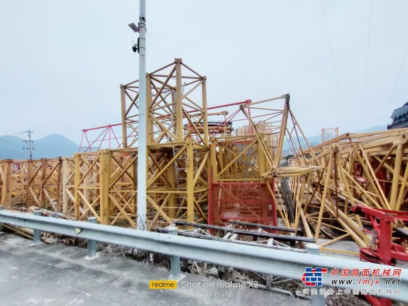西安市出售转让二手不详小时2021年徐工XGT6010-6S1塔式起重机