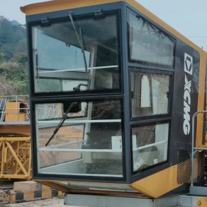 西安市出售转让二手不详小时2021年徐工XGT6010-6S1塔式起重机