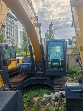 徐州市出售转让二手不详小时2022年徐工XE200DA挖掘机