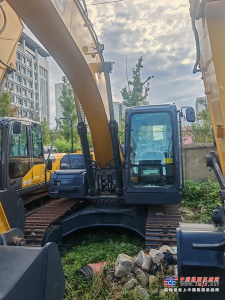 徐州市出售转让二手不详小时2022年徐工XE200DA挖掘机