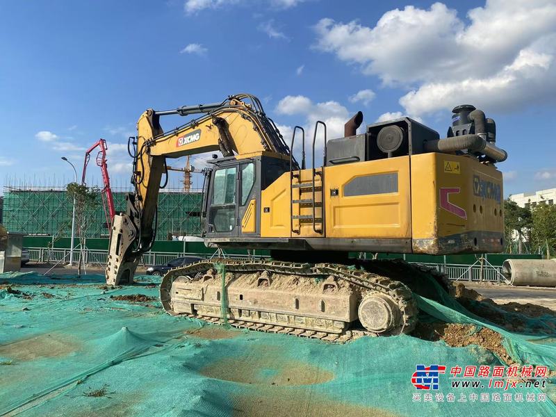 徐州市出售转让二手不详小时2021年徐工XE690DK挖掘机