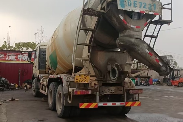 合肥市出售转让二手不详小时2020年徐工G4806E搅拌运输车