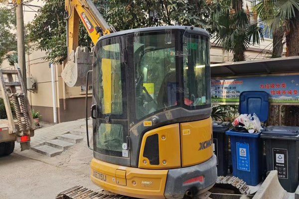 徐州市出售转让二手不详小时2023年徐工XE35U挖掘机