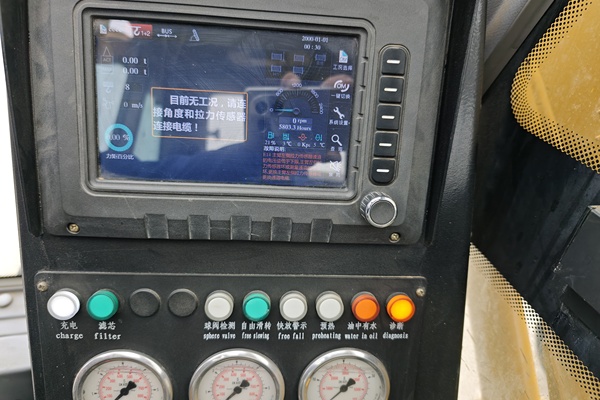 徐州市出售转让二手不详小时2020年徐工XGC85履带起重机