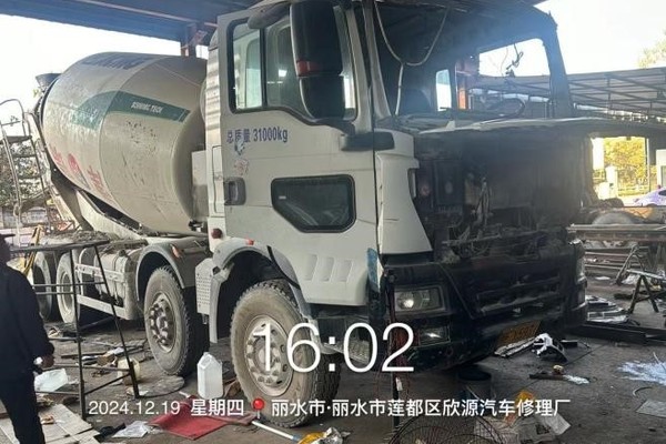 徐州市出售转让二手不详小时2021年徐工G4806D搅拌运输车