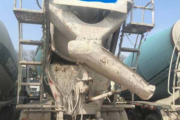 厦门市出售转让二手不详小时2020年徐工G4804D搅拌运输车
