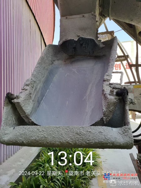 兰州市出售转让二手不详小时2022年徐工G4804B搅拌运输车