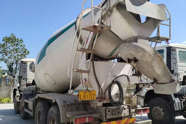 兰州市出售转让二手不详小时2022年徐工G4804B搅拌运输车