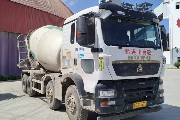 兰州市出售转让二手不详小时2021年徐工G4804B搅拌运输车