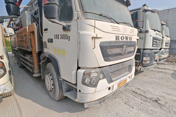珠海市出售转让二手不详小时2020年徐工HB52V泵车