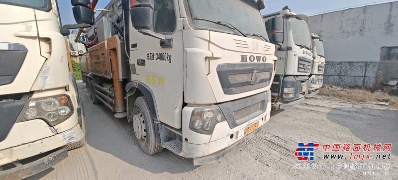 珠海市出售转让二手不详小时2020年徐工HB52V泵车