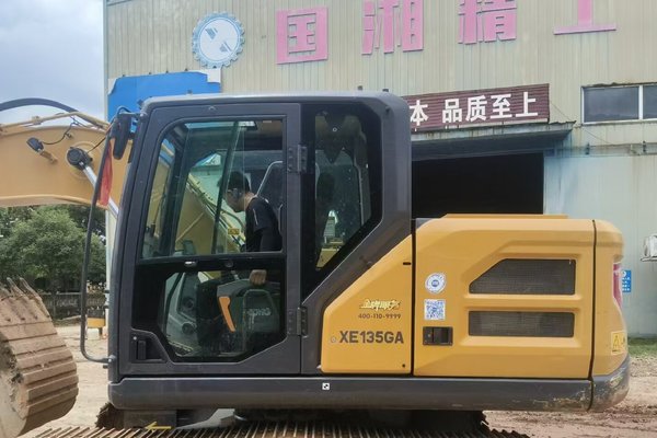 徐州市出售转让二手不详小时2023年徐工XE135GA挖掘机