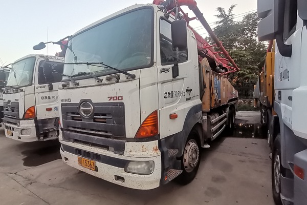 徐州市出售转让二手不详小时2017年徐工HB48K泵车
