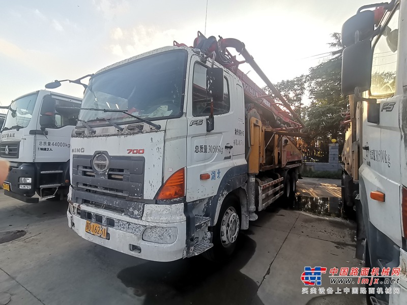 徐州市出售转让二手不详小时2017年徐工HB48K泵车