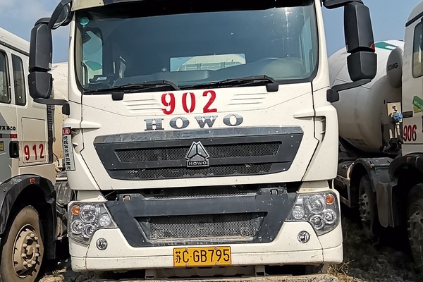 南宁市出售转让二手不详小时2020年徐工G4802D搅拌运输车