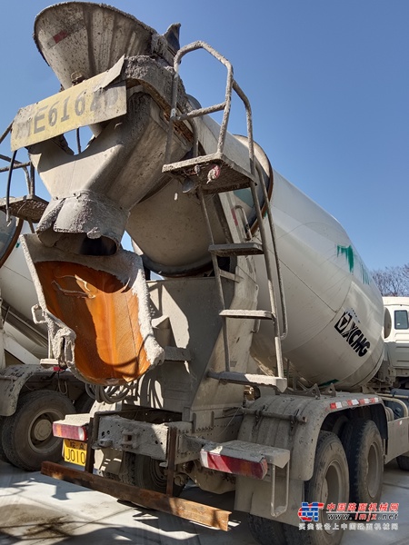 上海出售转让二手不详小时2021年徐工G4804B搅拌运输车
