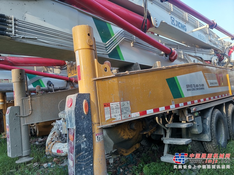 珠海市出售转让二手不详小时2020年徐工HB58V泵车