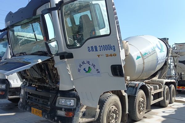 上海出售转让二手不详小时2021年徐工G4804B搅拌运输车