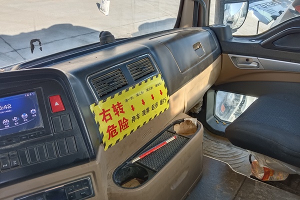 上海出售转让二手不详小时2021年徐工G4804B搅拌运输车