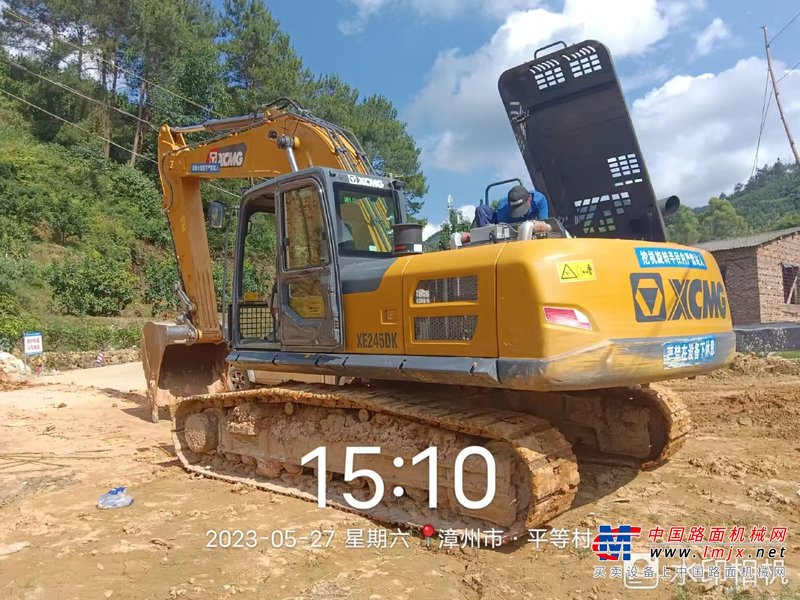徐州市出售转让二手不详小时2021年徐工XE245DK挖掘机