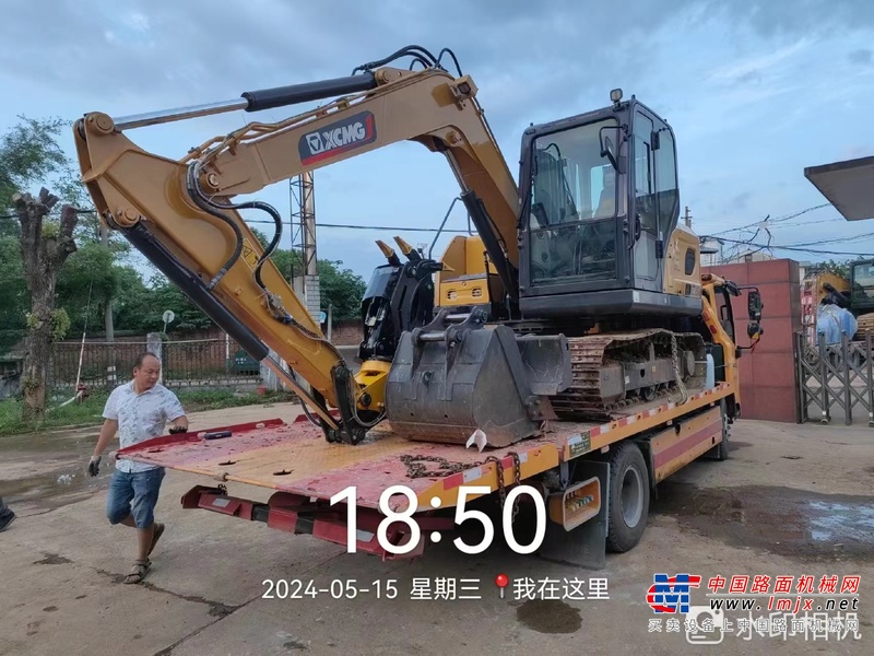 徐州市出售转让二手不详小时2023年徐工XE75GA挖掘机