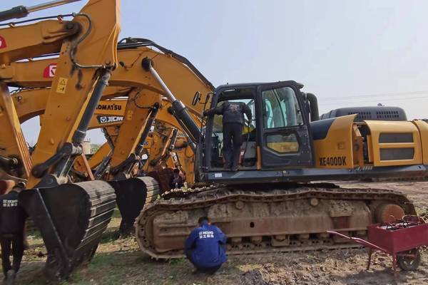 徐州市出售转让二手不详小时2019年徐工XE400DK挖掘机