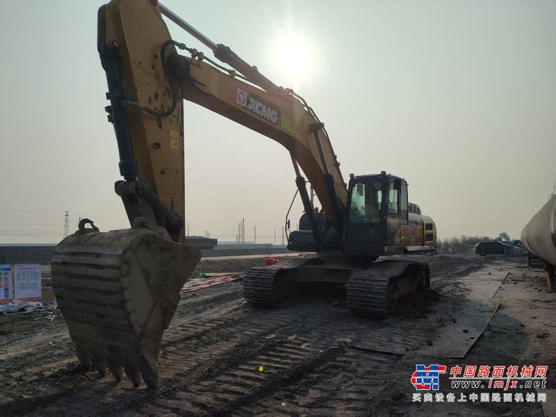 徐州市出售转让二手不详小时2021年徐工XE380DK挖掘机