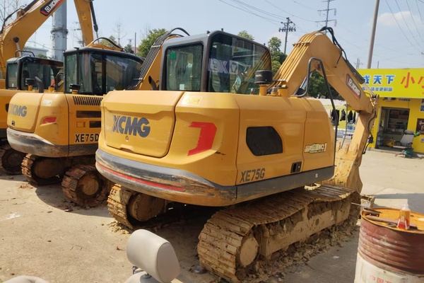 徐州市出售转让二手不详小时2023年徐工XE75G挖掘机