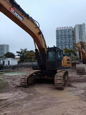 徐州市出售转让二手不详小时2020年徐工XE600DK挖掘机