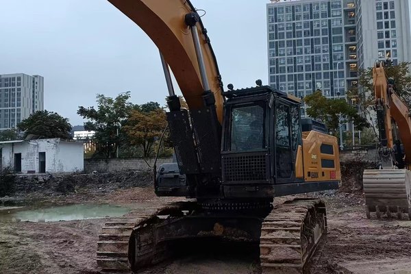 徐州市出售转让二手不详小时2020年徐工XE600DK挖掘机