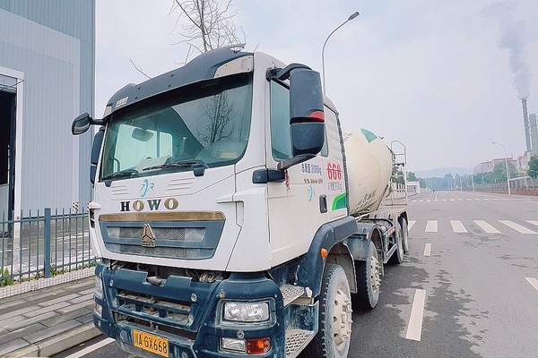徐州市出售转让二手不详小时2022年徐工G4801B搅拌运输车