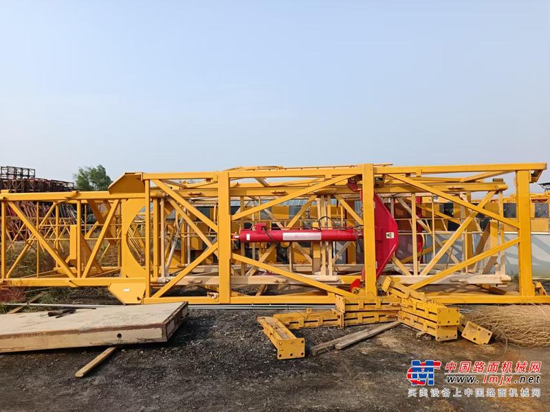 徐州市出售转让二手不详小时2020年徐工XGT6015A-8S塔式起重机