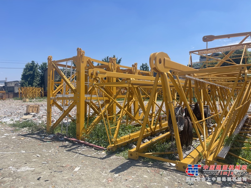 徐州市出售转让二手不详小时2023年徐工XGT7528A-18S1塔式起重机