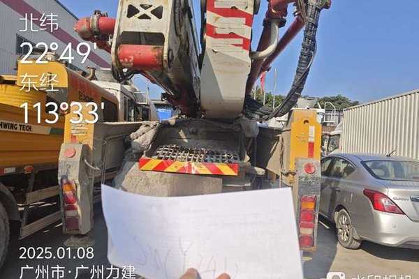 广州市出售转让二手不详小时2022年徐工HB69V泵车