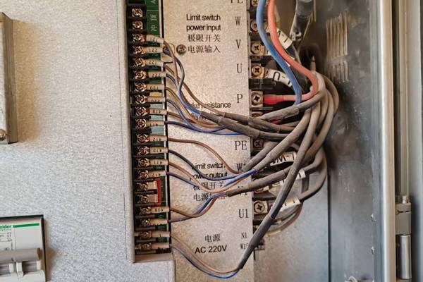 徐州市出售转让二手不详小时2021年徐工SC200/200KS1塔式起重机