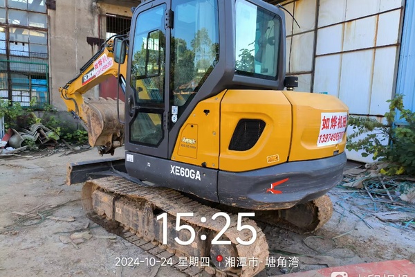 徐州市出售转让二手不详小时2020年徐工XE60GA挖掘机