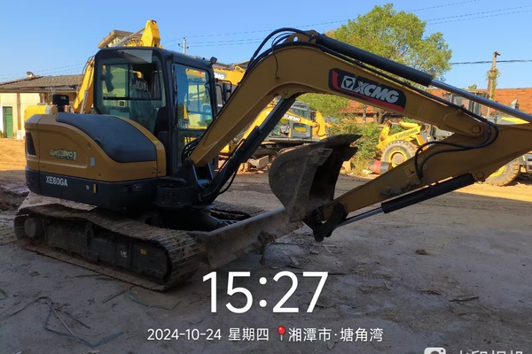 徐州市出售转让二手不详小时2020年徐工XE60GA挖掘机