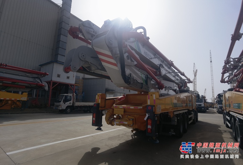 徐州市出售转让二手不详小时2020年徐工HB62V泵车