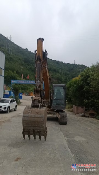 徐州市出售转让二手不详小时2022年徐工XE135D挖掘机