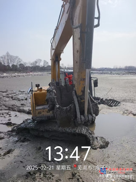 徐州市出售转让二手不详小时2023年徐工XE75GA挖掘机