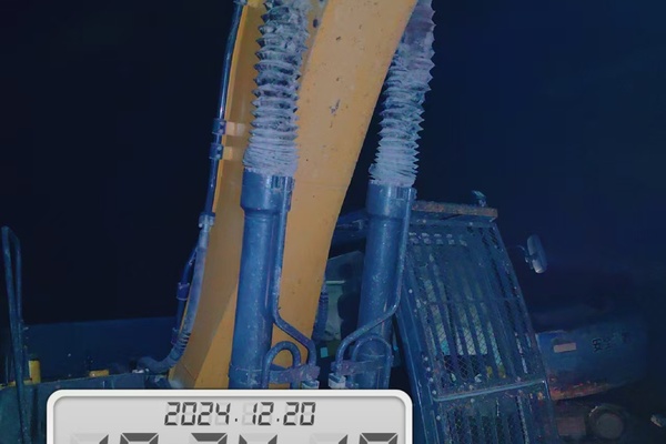 徐州市出售转让二手不详小时2020年徐工XE550DK挖掘机