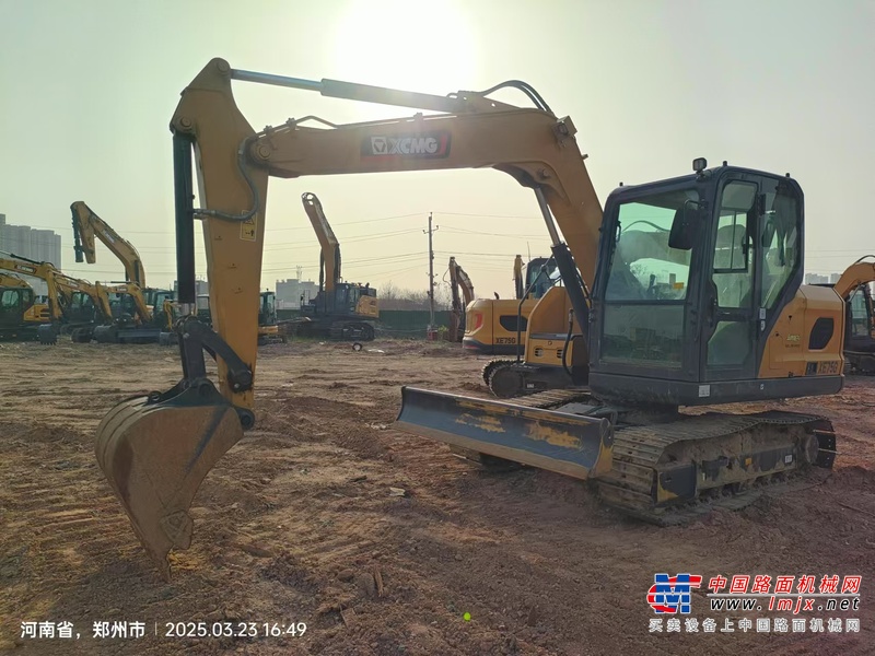 徐州市出售转让二手不详小时2023年徐工XE75G挖掘机
