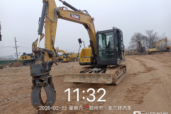 徐州市出售转让二手不详小时2023年徐工XE75G挖掘机