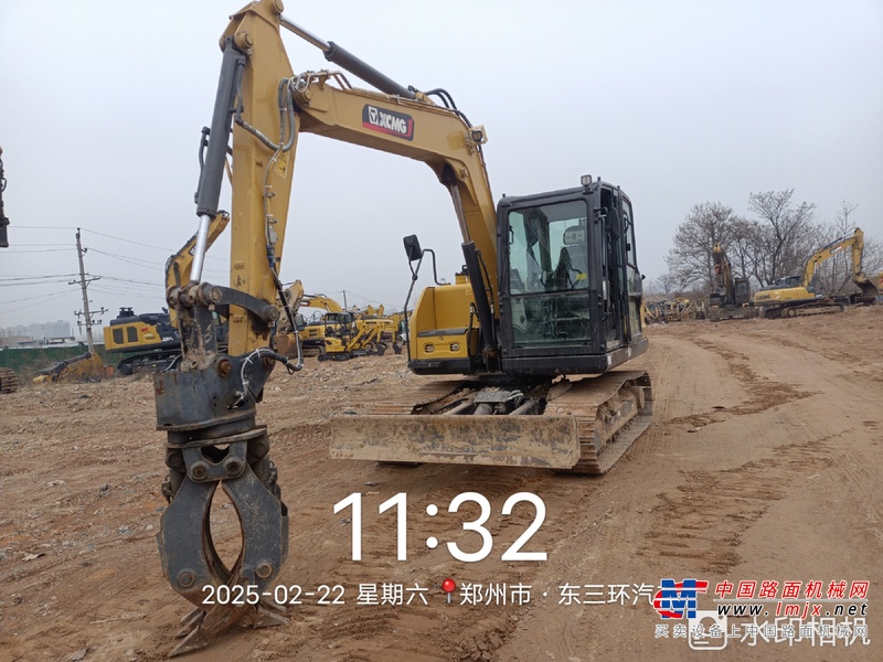 徐州市出售转让二手不详小时2023年徐工XE75G挖掘机