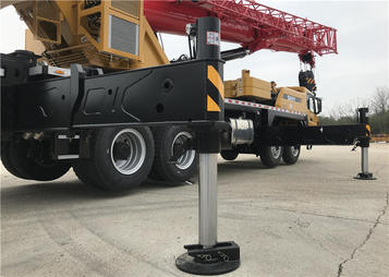 【多圖】三一STC700T汽車起重機低支腿+大截面車架細節圖_高清圖